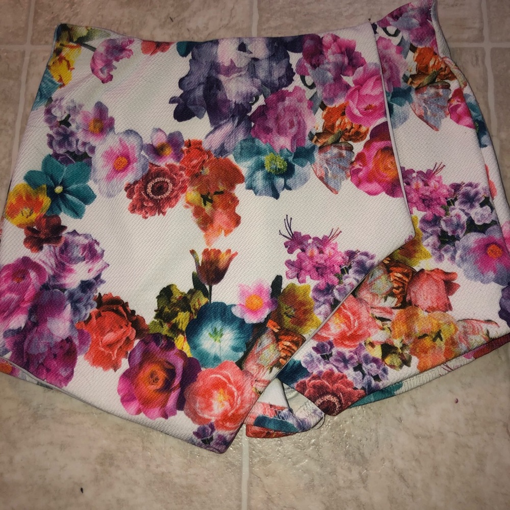 Floral skort